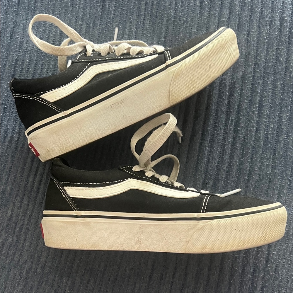 Vans Kids Sneakers size 2 little kid